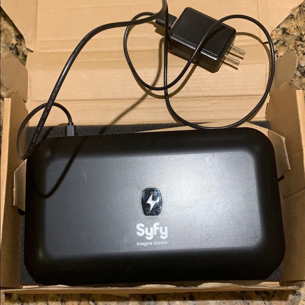 PHONE SOAP UV Light Phone Sanitizer Never Used